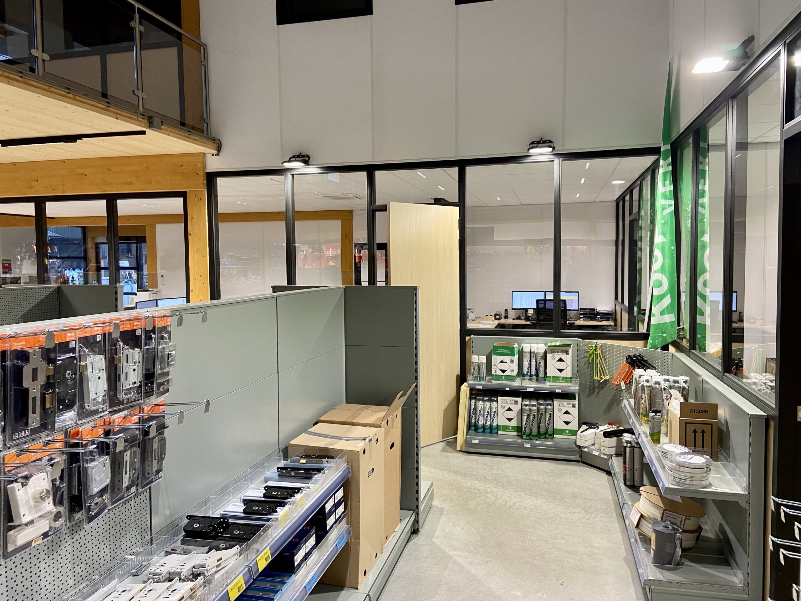 Een veilige en verlichte omgeving met floodlights